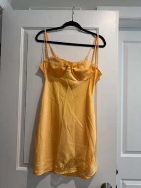 NWT Meshki Silky Yellow Satin Slip Dress with Lace Trim and underwire